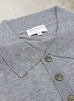 Collar Detail of Men's Carrara Long Sleeve Cashmere Polo Shirt in Light Grey