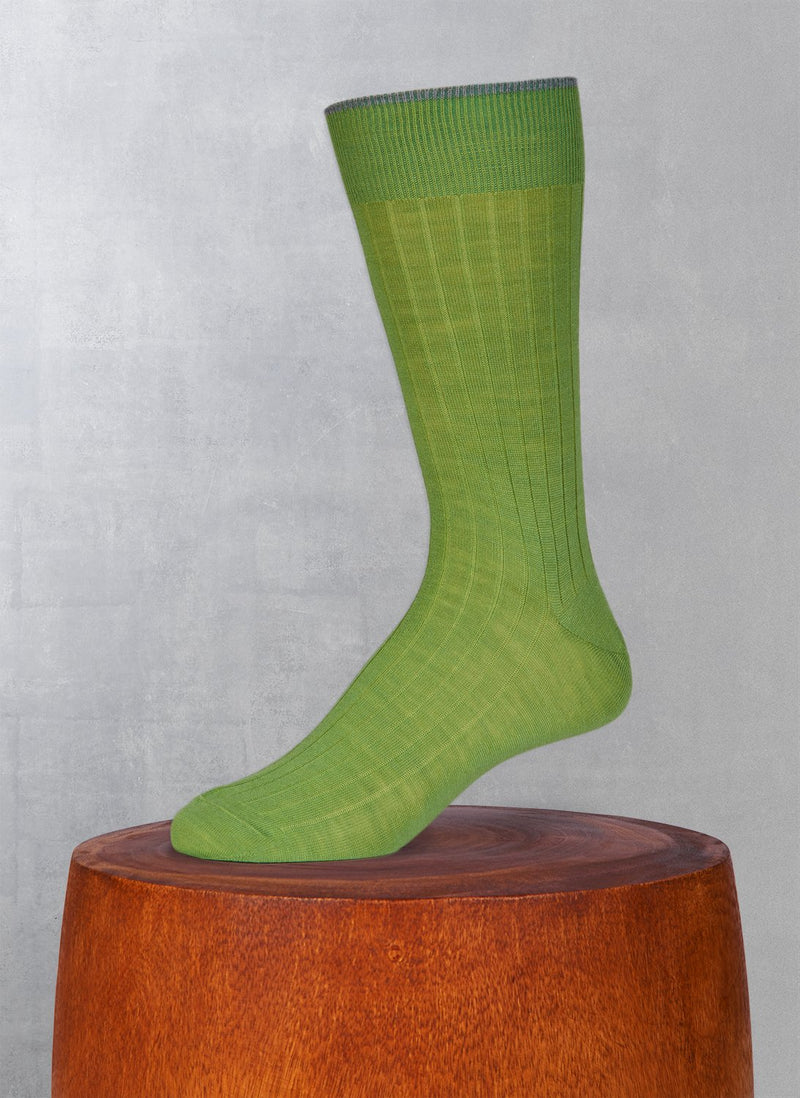 Pure wool - hand knit - socks - heather green